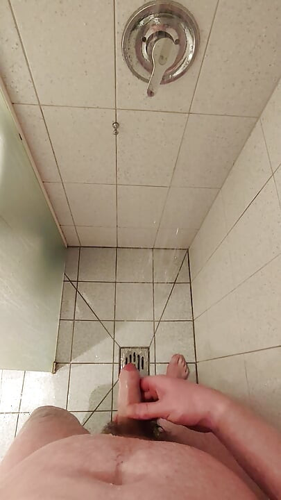 Shower-Wank-Moan and Cum a lot