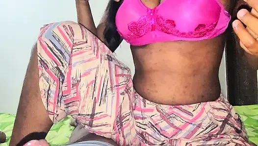 Gadis hot india lagi asik ngocok kontol sampai dicrot di dalam