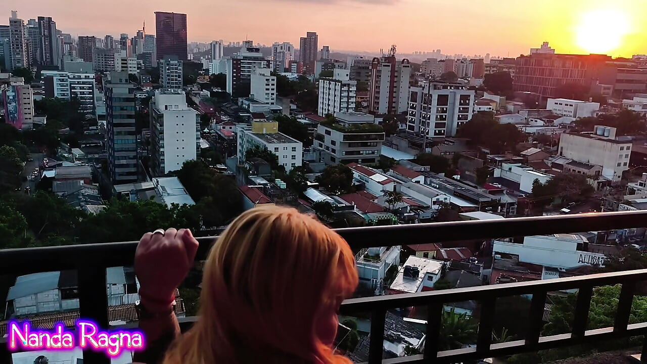 I gave a wet blowjob and sat on my neighbor's cock on the balcony of the building