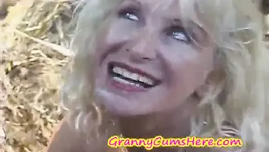 Grannnys swallowing cum, cream pies and MORE (Compilation)