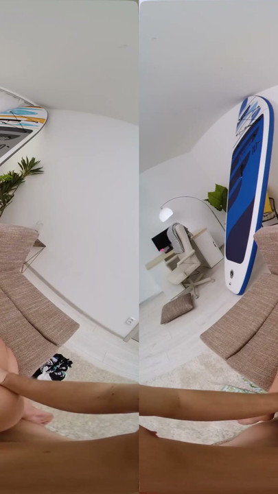 Reise wurde abgesagt, also hat sie mir einen geblasen – Virtual Real Porn | Clip 1