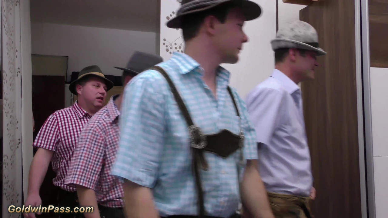 Oktoberfest grup seks sikiş partisi