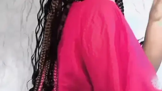 Du solltest dir das nicht ansehen... Aber schau mich an