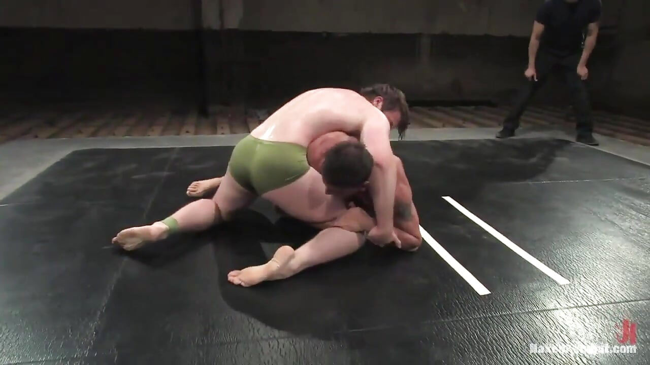 Colby Keller protiv Dakote Rivers u blatnom meču
