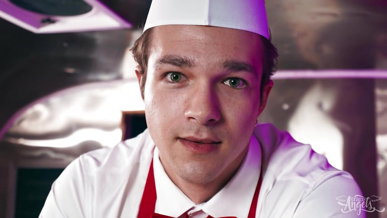 TRANS ANĐELI - Kalli Grace dobiva dvostruko više zadovoljstva s Jaydenom Marcosom i sladoledom u slastičarnici