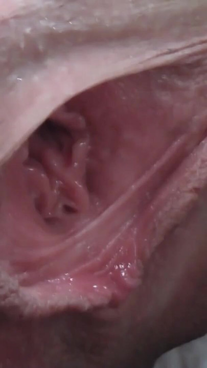 Unforgettable moment from "Milf zeigt Ihre Muschi und hat freude am dildo"