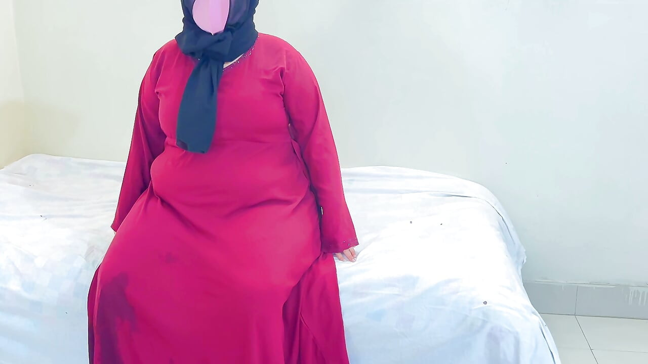soodi arab men sundar aanti ko chodna - kee baar viry