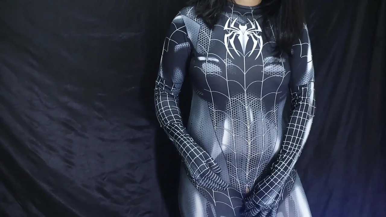 Spider-man's Cosplayer Is Going To Be A Villain, And His Pussy Is Really Wet Bokep Indo Viral