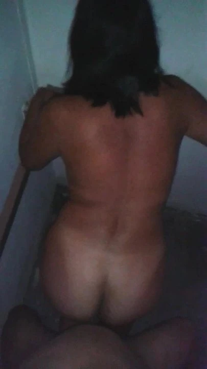 Lo tienes grande, dame la leche en la cuca.