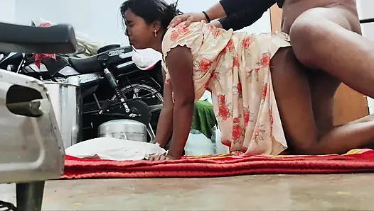 Hintli anal seks - yenge ve devar tam sert anal seks domaltmalı - Hintçe anal domaltarak sikişiyor.