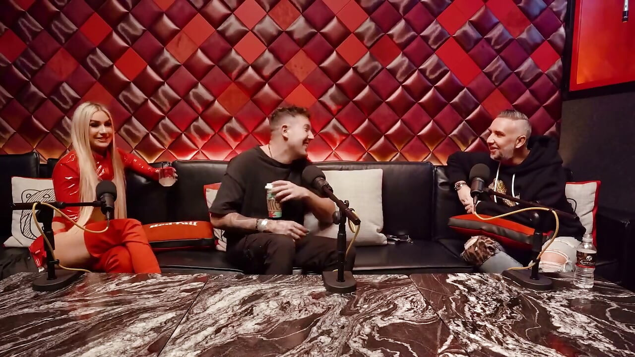 Keiran Lee'nin Testis Olayı