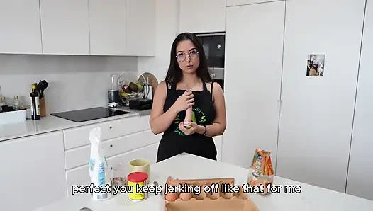 JOI CEI - BENIMLE PIŞIR VE KURABIYELERINE BOŞAL