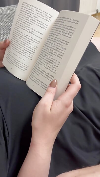 曲線書蟲被幹