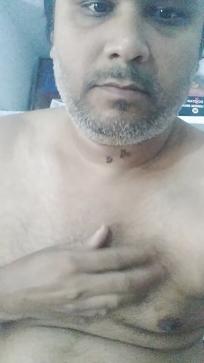 Ngentot kontol sambil bugil... Gratis..