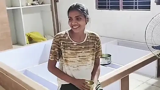 Desi Village Stiefschwester kam vom Markt und sie sah, wie sie ihrem schwager half, indianAlexaQueen zu masturbieren