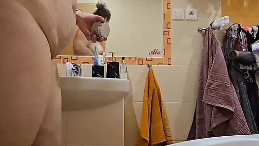 Süße BBW-ehefrau Mit Großen Weichen Natürlichen Titten Und Dickem Arsch Duscht