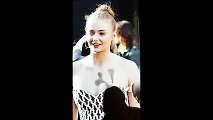 Sophie Turner'a (sansa) saygı duruşu