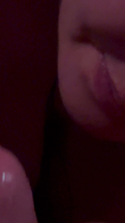 Amateur wife sucking my cock | Clip 1