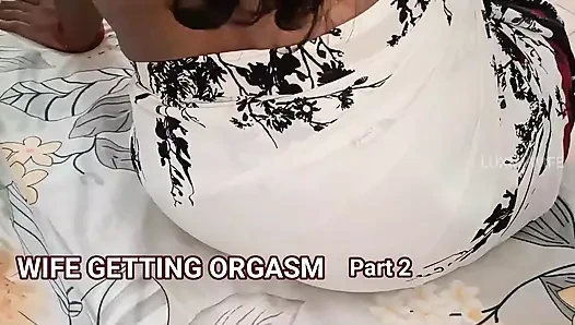 Ehefrau bekommt orgasmus-orgasmus aus der muschi fließt - 2