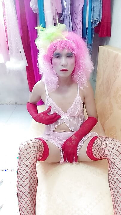Oanh Le shemale wearing sexy porn play synthesis