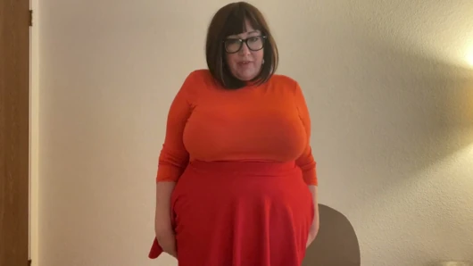 Velma ist eine schlampe für ihre nachbarin