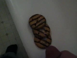 Éjacule sur des cookies