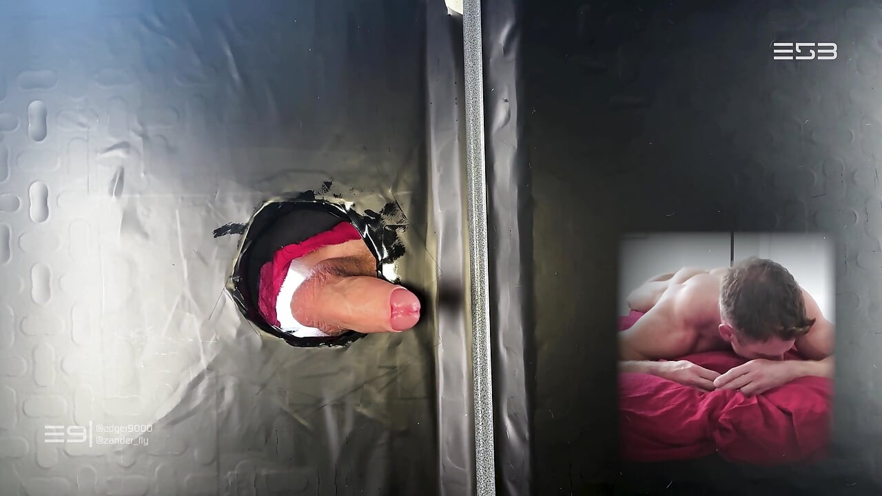 观看Zander Fly和他巨大的未割包皮的鸡巴抽动, 而他则把它推进我挤奶桌上的