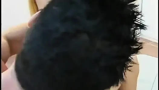 Gorgeous cuttie spreads her legs and gets her wet cunt licked and banged