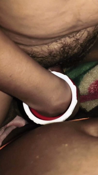 Novi vrući indijski seksi bhabhi video s jebanjem - potpuni hindi audio seks | Isječak 2