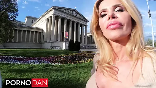 Üvey oğul ve üvey baba çift vag (dpp) ve anal kraliçe Victoria zdrok'un amının içine boşalıyor - porno dan 4k