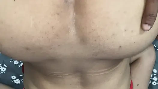 Bhabhi ki chut se pani nikal diya