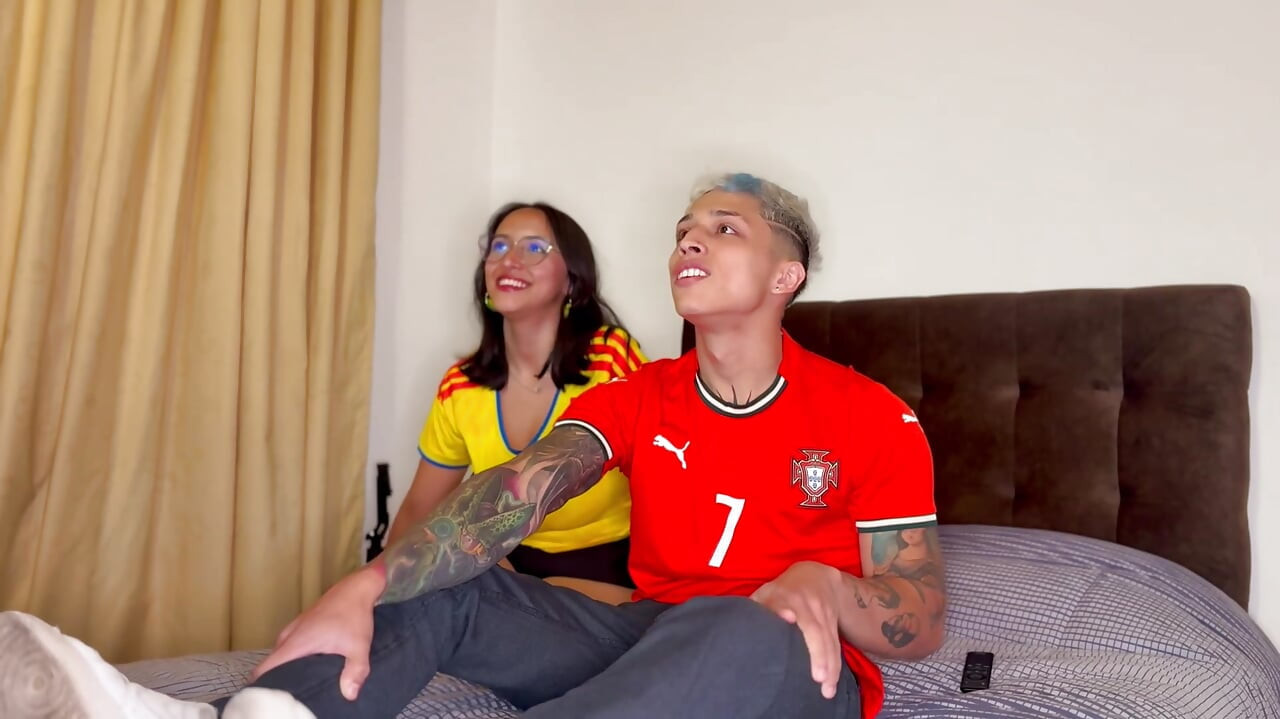 BUSTY COLOMBIAN Beats PORTUGAL and Comforts Me WITH A HARD FUCK