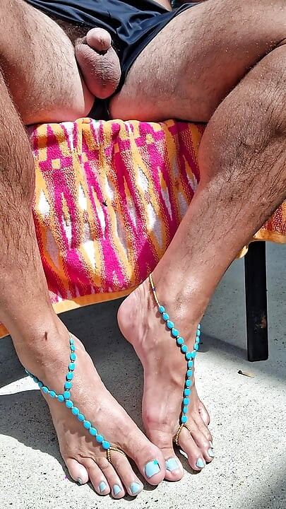 Sitting outside in the sun showing off my barefoot sandals and toes