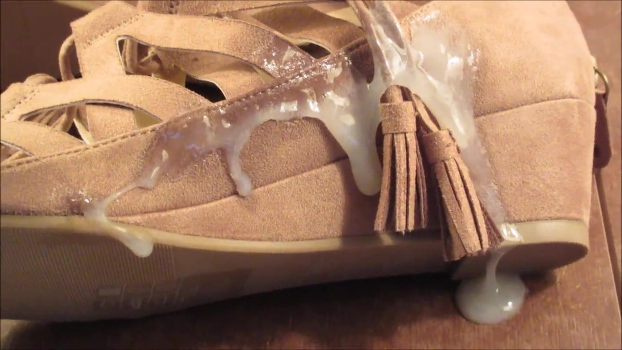 cum on gf shoes