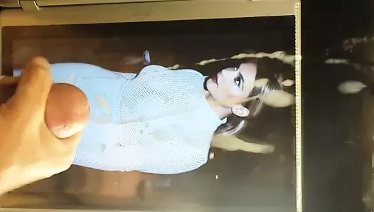 Kim Kardashian Cum Tribute