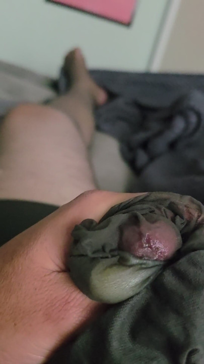 Video. 1 of me masturbating in pantyhose with pantyhose on my cock.