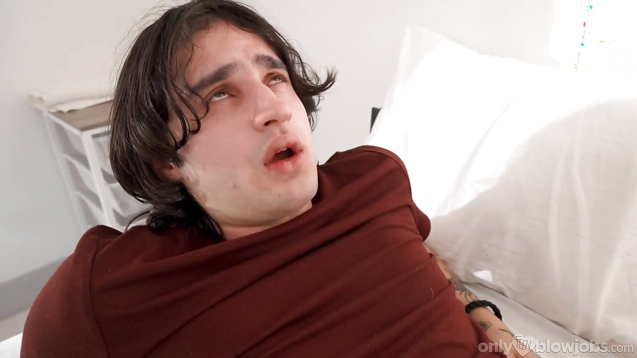 Only Teen Blowjobs - My Hot Asian Collegue Sucked My Dick in the Nurse's Office