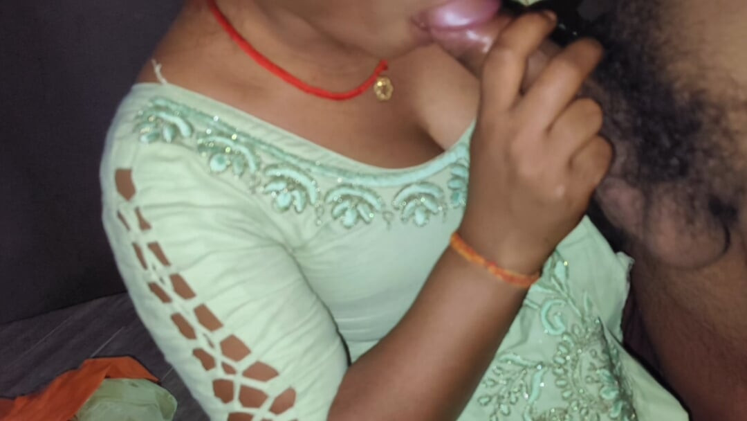 Desi Village Teen Girl Tight Pusssy Outdoor Hard Sex Video, India Beutiful Teen Girl Outdoor Xxx videos hard fuck