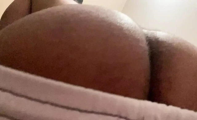 Damien Custo big ass hairy gay daddy