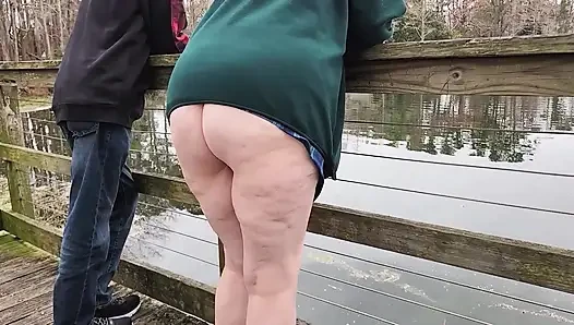 Hot BBW Meets Stranger In The Park And Sucks His Cock!