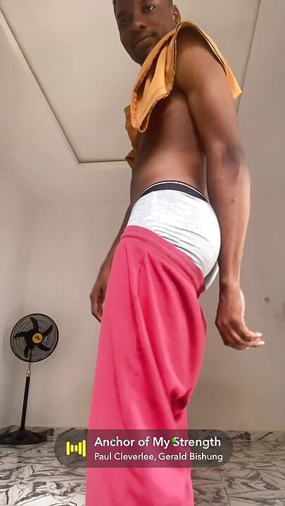 नरम गांड