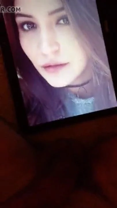 Cum devi Anushka Sharma#1