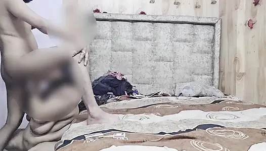 Abang tiri dan adik tiri habis-habisan di ranjang