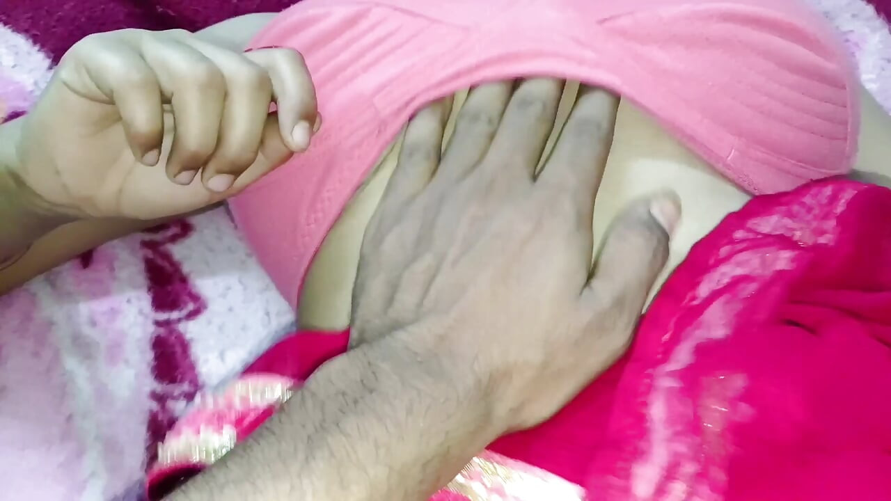 Cel mai bun videoclip sexy cu soțul desi din satul indian Bhabhi Ka