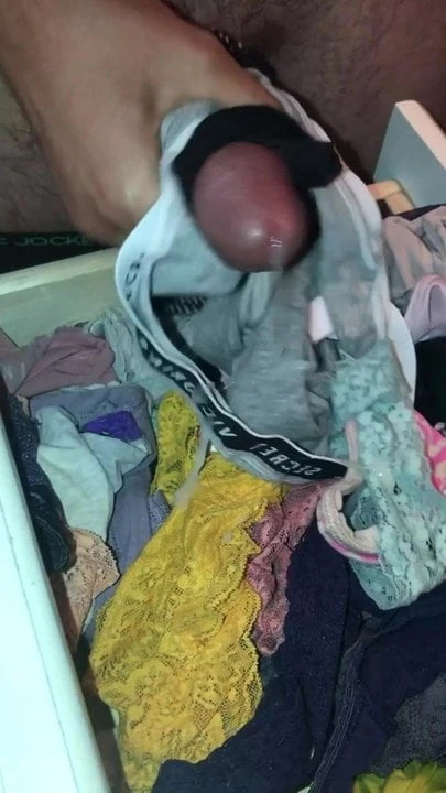 Secretly CuMshoT on my neighbor's - landlady's underwear. ..