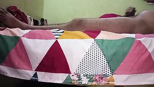 Üvey baba üvey kızını sabah seksiyle sikiyor