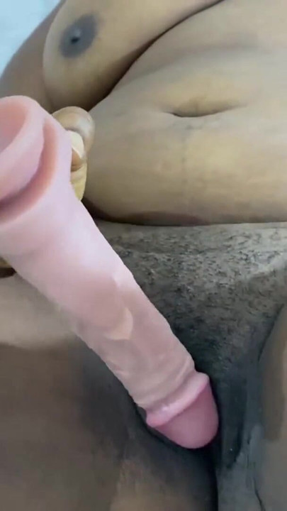 SOLO MASTURBATION WHEN I FEEL IN MY HOUSE | Clip 1