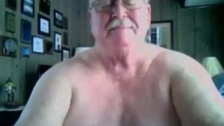 Papi montre sur webcam