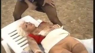 Granny Marianne Fuck Outdoor visiting