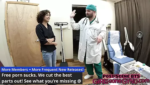 Curly cutie Brooklyn Rossi dostaje 1 egzamin ginekologiczny od doktora Tampy! Pełny film TYLKO w girlsGonegynoCom!